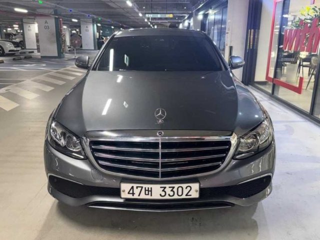 2019 Mercedes-Benz E-Class W213 E220d 4MATIC 익스클루시브