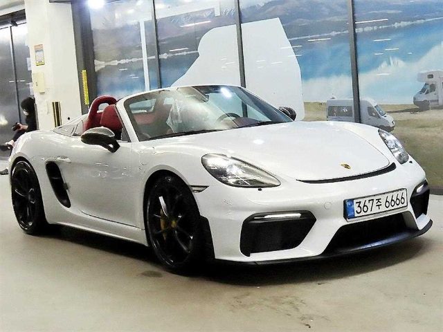 2020 Porsche Boxster 4.0 스파이더