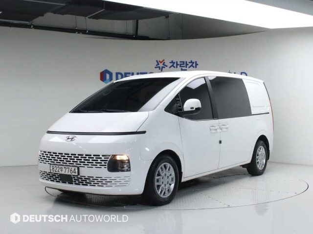 2022 Hyundai Staria 2WD 디젤 카고 모던 5인승