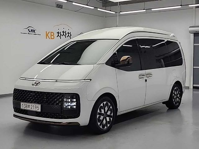 2023 Hyundai Staria 4WD 디젤 라운지 리무진 9인승