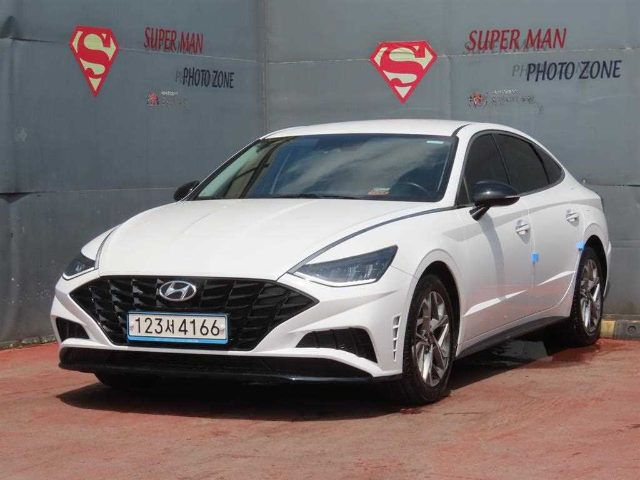 2022 Hyundai Sonata (DN8) 2.0 모던