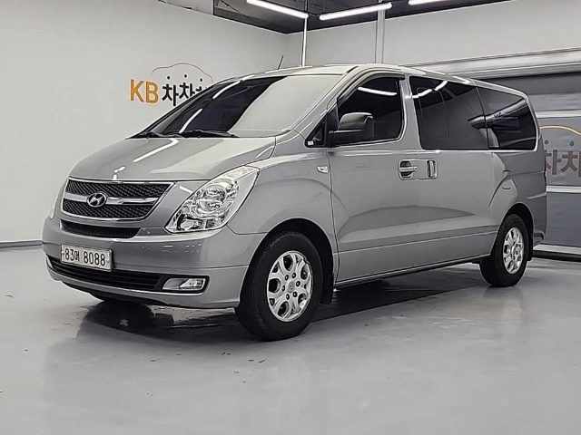 2011 Hyundai Starex 밴 5인승 CVX 프리미엄