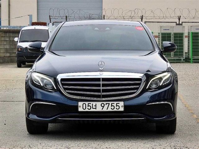 2017 Mercedes-Benz E-Class W213 E220d 익스클루시브
