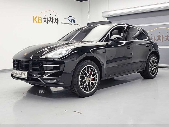 2017 Porsche Macan 가솔린 3.6 터보