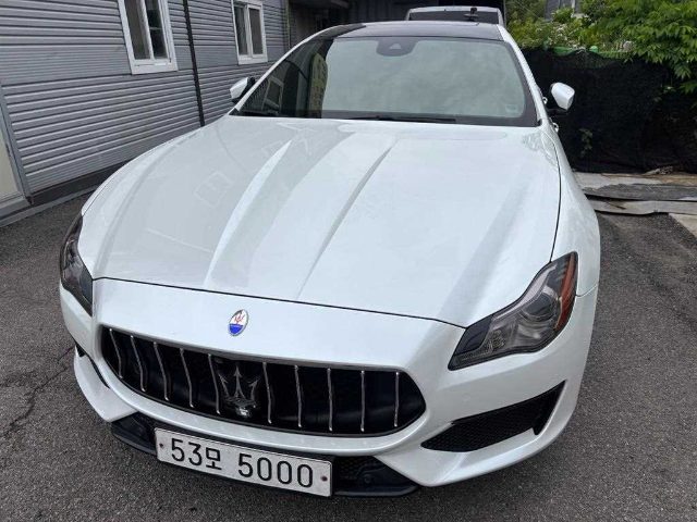 2017 Maserati Quattroporte S Q4 3.0 V6 그란스포츠