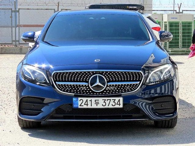 2020 Mercedes-Benz E-Class W213 E300 4MATIC 익스클루시브
