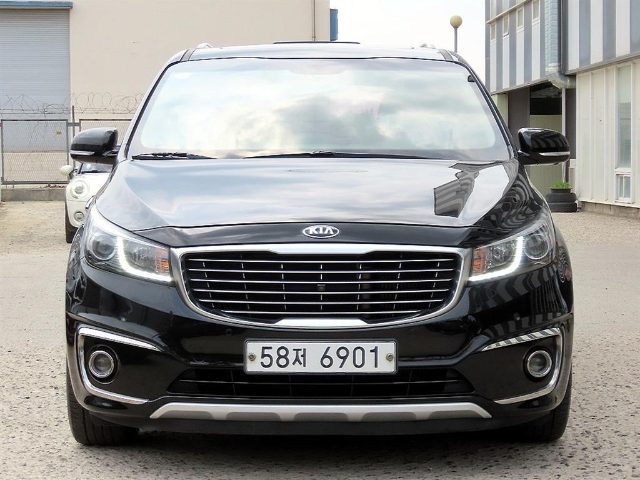2018 Kia Carnival 디젤 9인승 프레스티지
