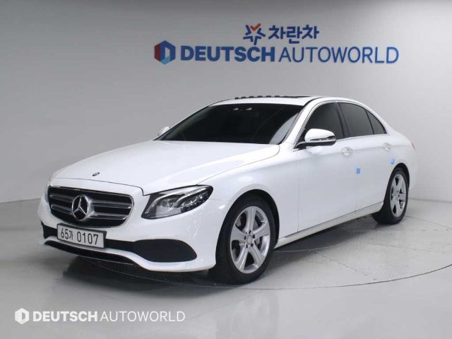 2016 Mercedes-Benz E-Class W213 E220d 아방가르드