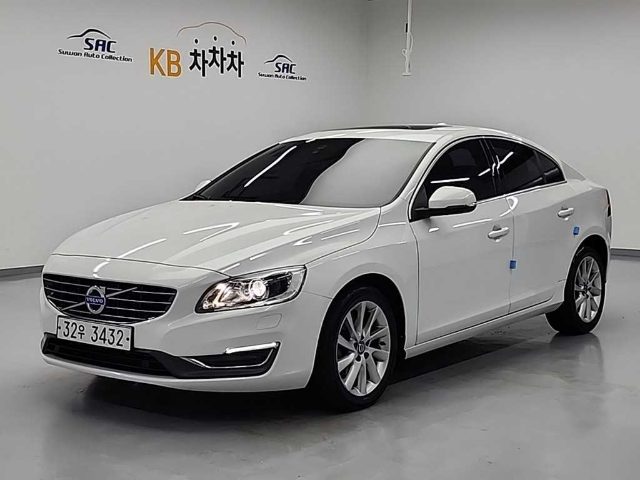 2015 Volvo S60 D2