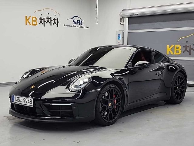 2024 Porsche 911 (992) 카레라 4 GTS