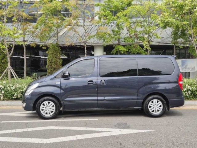 2017 Hyundai Starex 밴 3인승 스마트