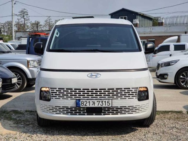 2023 Hyundai Staria 2WD 디젤 카고 스마트 5인승
