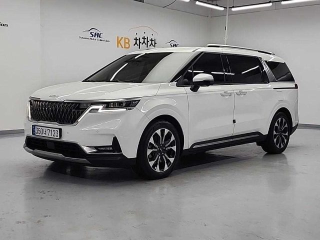 2022 Kia Carnival 4세대 디젤 9인승 노블레스