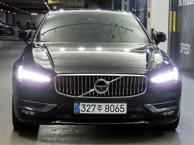 2019 Volvo S90 T5 인스크립션