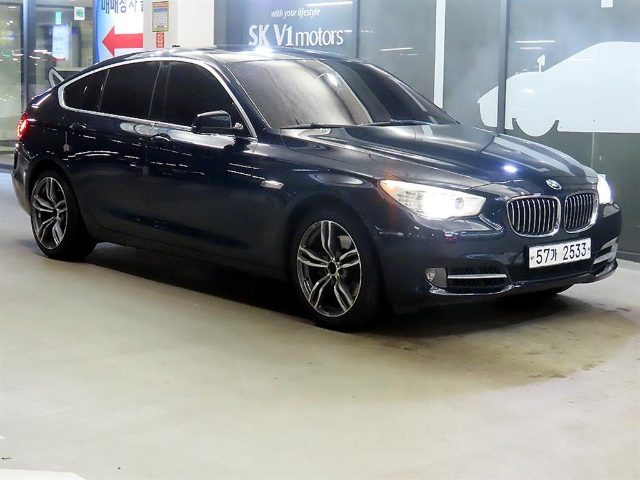 2011 BMW 5 Series GT (F07) 535i