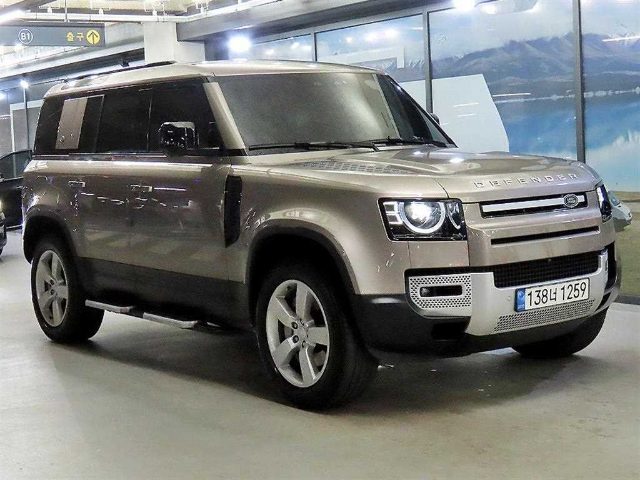 2022 Land Rover Defender (L663) 110 D300 HSE