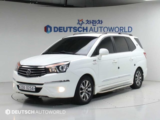 2016 KG Mobility Korando Turismo 4WD RX 플러스