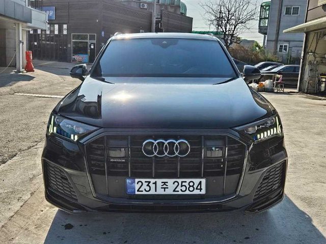 2023 Audi Q7 (4M) 50 TDI 콰트로 프리미엄