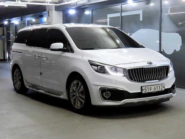 2017 Kia Carnival 디젤 9인승 노블레스
