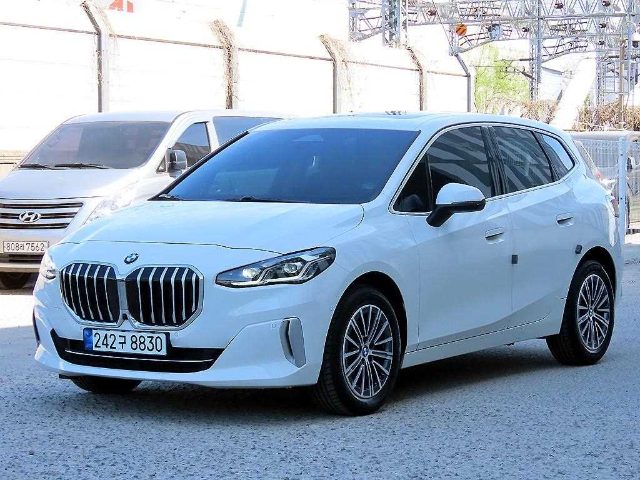 2023 BMW 2 Series 액티브 투어러 (U06) 220i 럭셔리