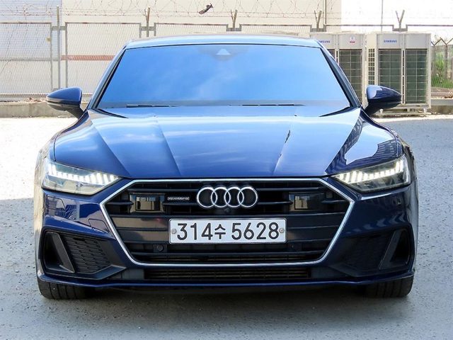 2020 Audi A7 (4K) 55 TFSI 콰트로 프리미엄