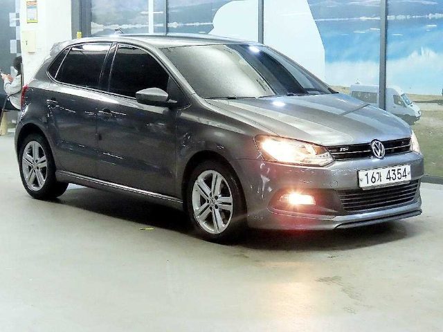 2014 Volkswagen Polo 1.6 TDI R-LINE