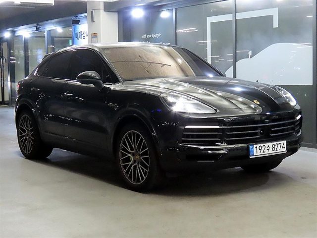 2023 Porsche Cayenne (PO536) 3.0 E-하이브리드 쿠페 플래티넘 에디션