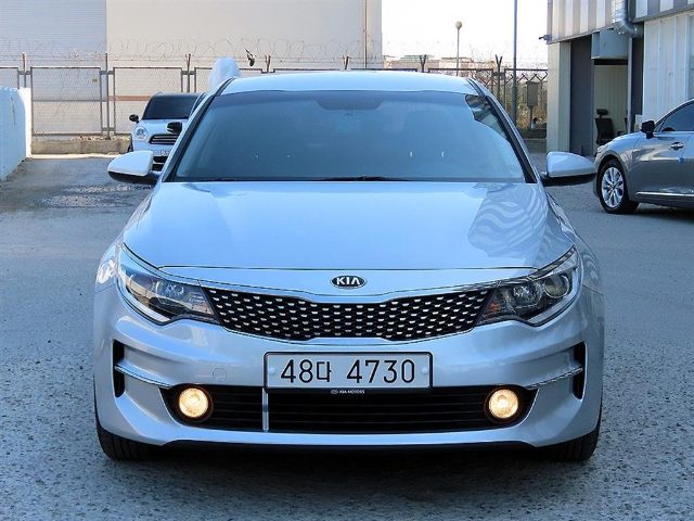 2017 Kia K5 2세대 MX 2.0 LPI 럭셔리 A/T