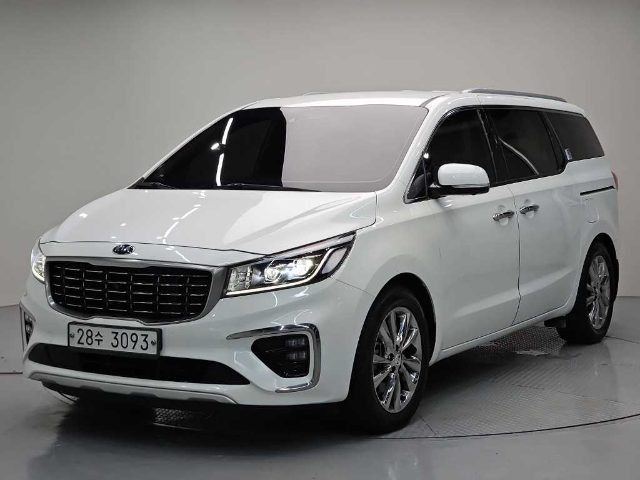 2019 Kia Carnival 디젤 7인승 리무진 VIP