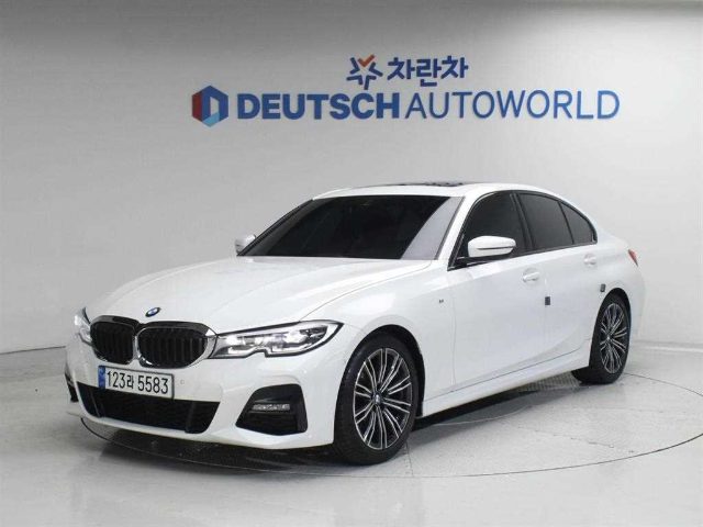 2022 BMW 3 Series (G20) 320i M 스포츠