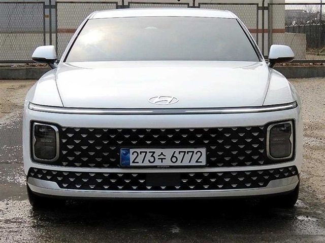 2023 Hyundai Grandeur (GN7) LPG 3.5 2WD 프리미엄