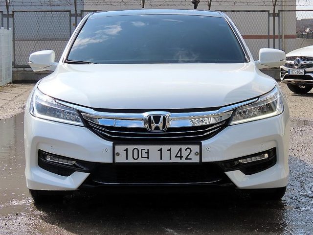 2017 Honda Accord 2.0 하이브리드 9세대