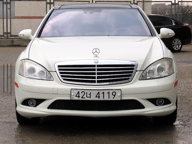 2008 Mercedes-Benz S-Class -W221 S500L