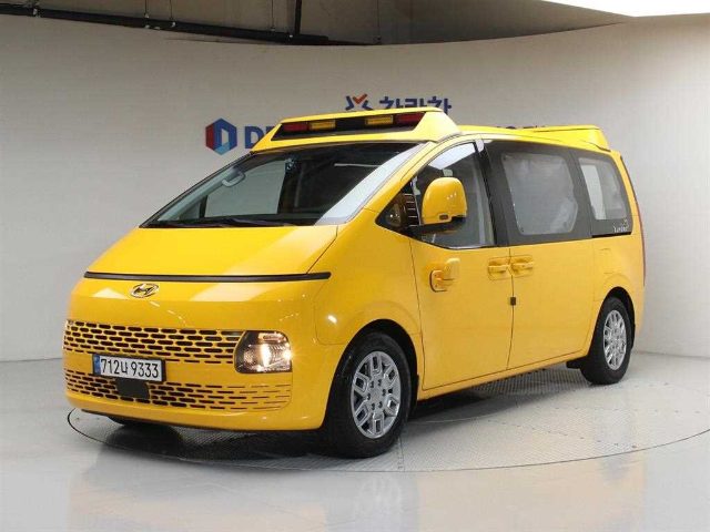 2022 Hyundai Staria 11인승 어린이 보호차량 4WD 디젤