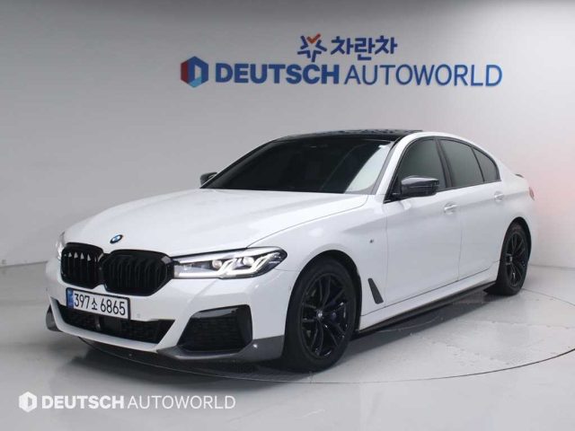 2017 BMW 5 Series (G30) 530i M 스포츠 플러스