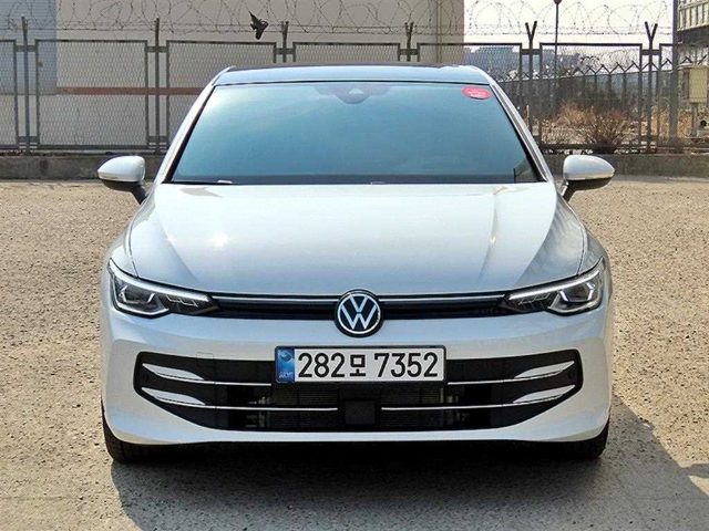 2025 Volkswagen Golf 8세대 2.0 TDI 프리미엄