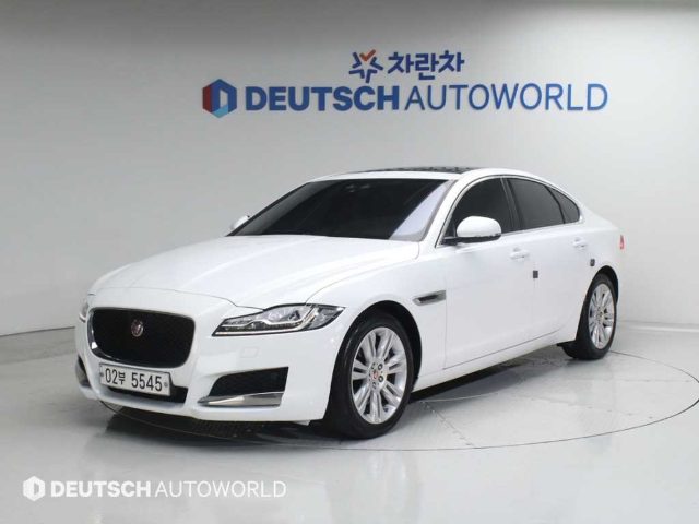 2018 Jaguar XF (X260) 2.0D 포트폴리오