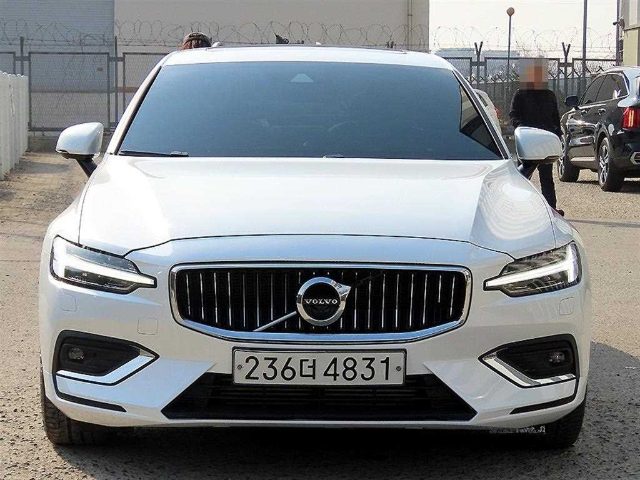 2019 Volvo S60 (3세대) T5 인스크립션