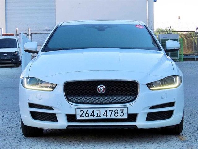 2016 Jaguar XE 2.0D 프레스티지 AWD