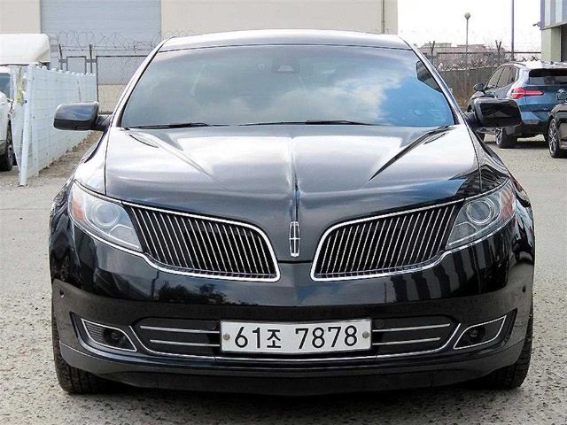2013 Lincoln MKS 3.7