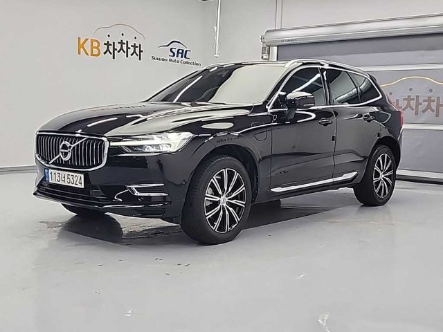 2021 Volvo XC60 (2세대) T8 AWD 인스크립션
