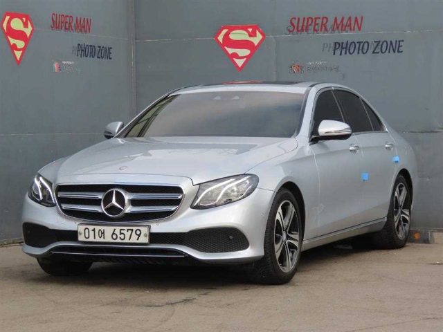 2017 Mercedes-Benz E-Class W213 E200 아방가르드