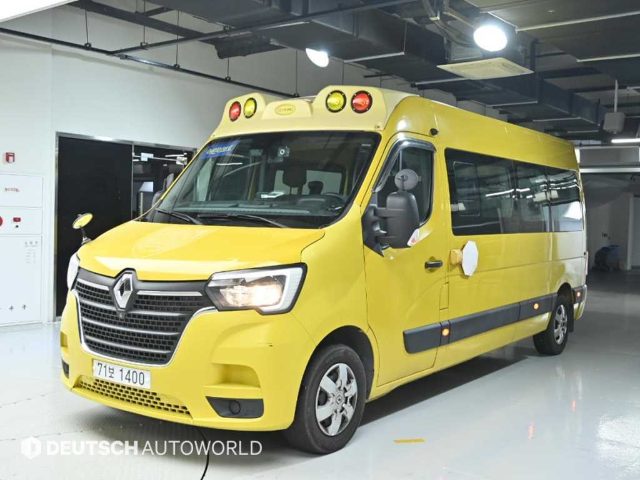 2020 Renault Korea Master 버스 어린이보호차량