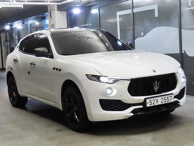2017 Maserati Levante 3.0 AWD
