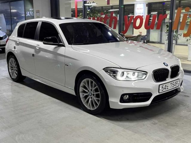 2015 BMW 1 Series (F20) 118d 스포츠