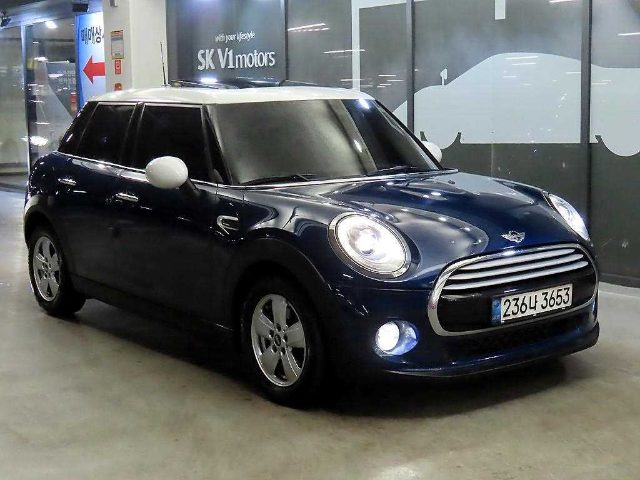 2015 MINI Cooper D 5도어 Mid