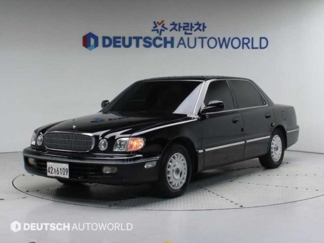 2002 Hyundai Dynasty 2.5