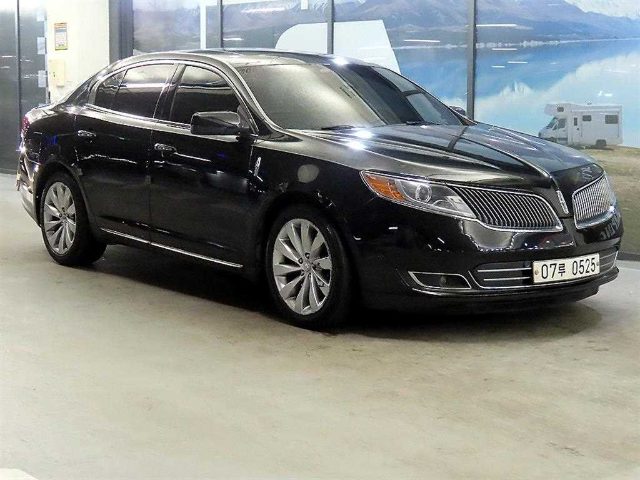 2016 Lincoln MKS 3.7