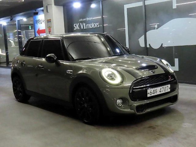 2019 MINI Cooper 5도어 기본형