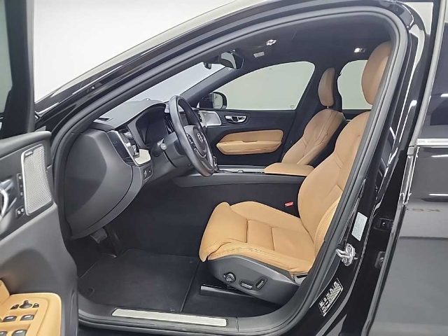 2018 Volvo XC60 (2세대) D5 AWD 인스크립션